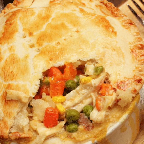 Copycat Pillsbury Chicken Pot Pie Recipe