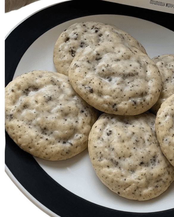 Hershey Cookies and Cream Honey Bun Recipe